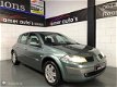 Renault Mégane - 1.6-16V Privilège Luxe - 1 - Thumbnail