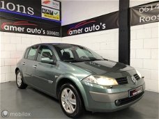 Renault Mégane - 1.6-16V Privilège Luxe