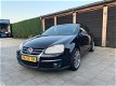 Volkswagen Jetta - 2.0 FSI Sportline NAP/APK/LEDER/NAVI/STOELVER - 1 - Thumbnail