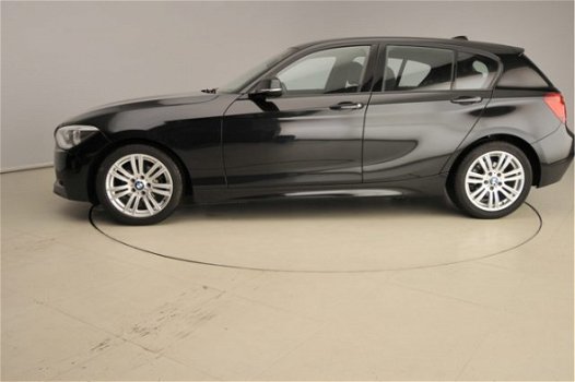 BMW 1-serie - 118D M-sportpakket / Xenon / Navigatie / Sportstoelen / Stoelverwarming / Sportonderst - 1