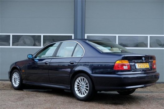 BMW 5-serie - 525i Executive 192PK | NL-auto | Youngtimer - 1