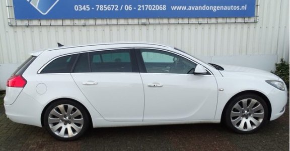 Opel Insignia Sports Tourer - 2.0 TURBO COSMO Automaat - 1