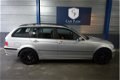 BMW 3-serie Touring - 318i Executive NETTE AUTO/CRUISE/LMV/PDC/ECC AIRCO/NEW APK 02-'21/NAP - 1 - Thumbnail