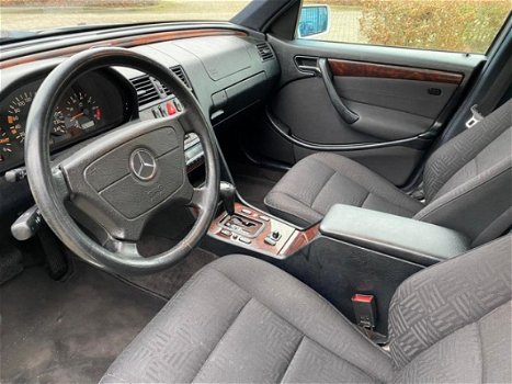 Mercedes-Benz C-klasse - C 180 Elegance Aut Airco Lmv enz - 1