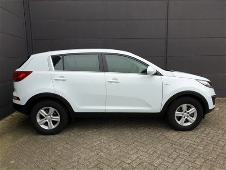 Kia Sportage - 1.6 GDI ComfortLine 1Ste Eigenaar Afkomstig van de eerste eigenaar welke de auto nieu - 1