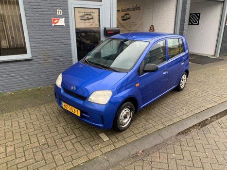 Daihatsu Cuore - 1.0-12V DVVT STi 5-deurs met een nieuwe APK - 1