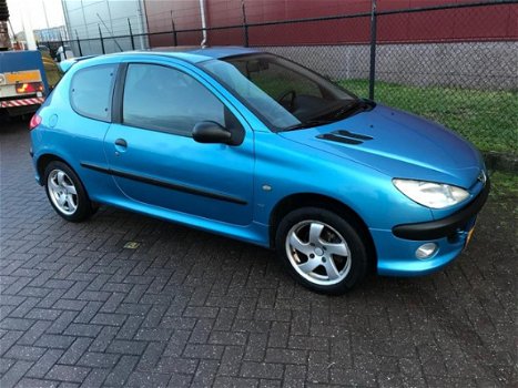 Peugeot 206 - XS 1.6 - 1