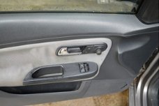 Seat Ibiza - 1.4-16V Stella Airco, Elektrische ramen, Lichtmetalen velgen met all season banden, Tre