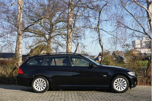 BMW 3-serie Touring - 318i Business Line | Clima | Cruise | PDC | LMV - 1