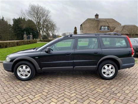 Volvo XC70 - 2.4 D5 AWD Leder Airco Automaat Elec-ram - 1