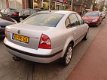 Volkswagen Passat - 2.0 Comfortline - 1 - Thumbnail