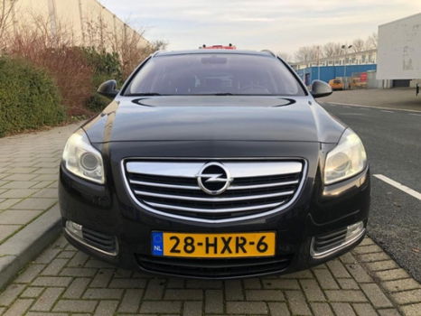 Opel Insignia Sports Tourer - 2.0 T Executive pano, navi , leer 221pk full optie - 1