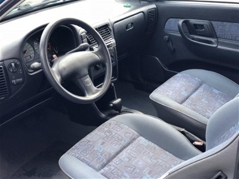 Seat Ibiza - 1.6i SE AUTOMAAT/NIEUWE APK/114.964 KM NAP - 1