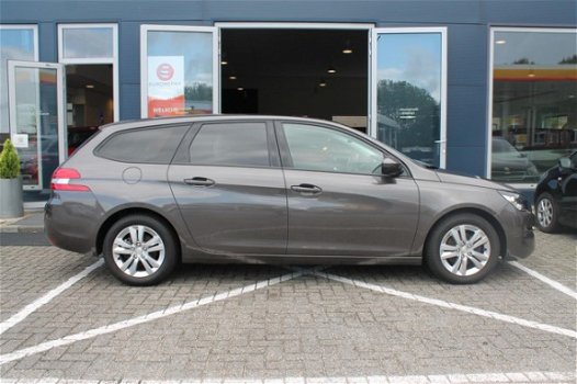 Peugeot 308 - 1.2 PureTech 110pk Style NAVI | BT | AIRCO - 1