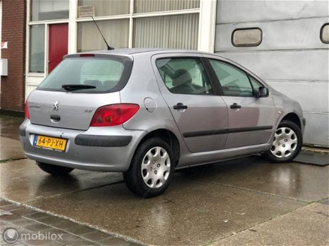 Peugeot 307 - 1.6-16V XR APK 05/2020 AIRCO BOEKJES NAP TOP AUT - 1