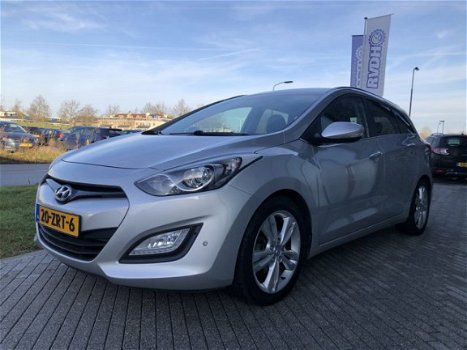 Hyundai i30 Wagon - 1.6 CRDi Business Edition - 1