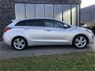 Hyundai i30 Wagon - 1.6 CRDi Business Edition - 1 - Thumbnail