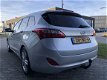 Hyundai i30 Wagon - 1.6 CRDi Business Edition - 1 - Thumbnail