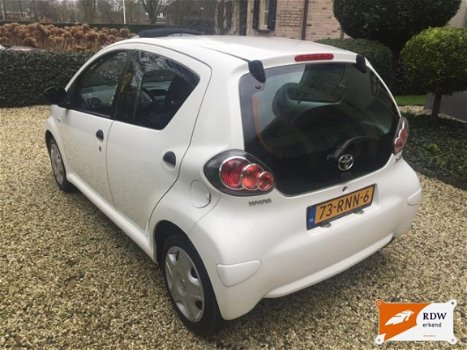 Toyota Aygo - 1.0 12v VVT-i Cool - 1