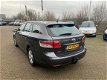 Toyota Avensis Wagon - 1.6 VVTi Dynamic - 1 - Thumbnail