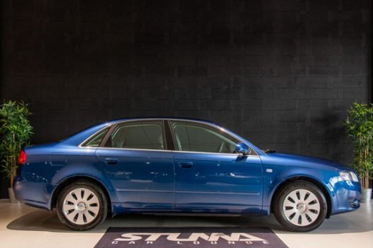 Audi A4 - 2.0 Pro Line | Automaat | Cruise | Bluetooth | Climate | Stoelverwaming | NAP | Nieuwstaat - 1