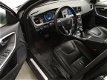 Volvo V60 - 2.4 D6 AWD Plug-In Hybrid R-Design - 1 - Thumbnail
