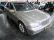 Mercedes-Benz C-klasse - 200 CDI Classic BETROUWBAAR AUTO DEALER ONDERHOUD - 1 - Thumbnail