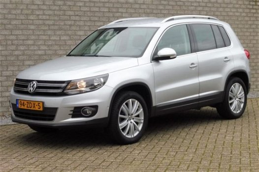 Volkswagen Tiguan - 1.4 TSI 122PK BMT SPORT en STYLE Navi/Ecc/Ccr/Pdc - 1