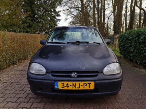 Opel Corsa - 1.2iE GLS | Stuurbekrachtiging - 1