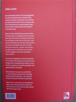 Janneke Vreugdenhil - Eten Enzo - NRC handelsblad - gebonden 1e druk - 7