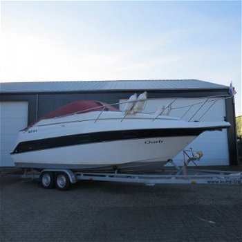 Maxum 2400 SCR. Mercruiser 5.7 V8 - 2