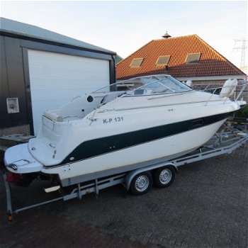 Maxum 2400 SCR. Mercruiser 5.7 V8 - 8