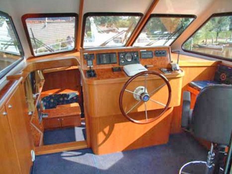 PACIFIC 1485 DECKHOUSE - 2