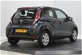 Toyota Aygo - 1.0 VVT-i x-play Airco, Camera, 5-deurs, bluetooth, Limiter - 1 - Thumbnail