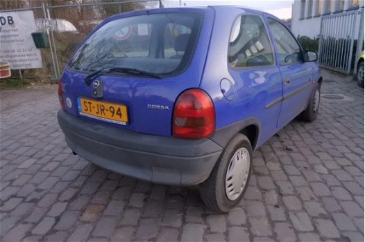 Opel Corsa - 1.7D Eco nw apk tot 17-01-2021 - 1