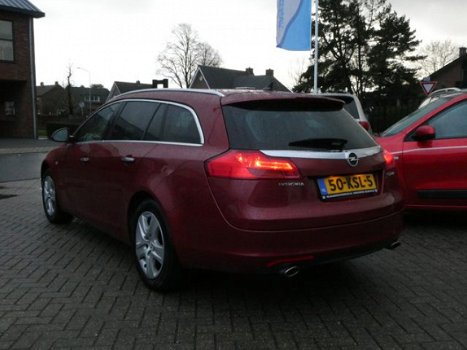 Opel Insignia Sports Tourer - 1.6 T Cosmo L.Portier schade - 1