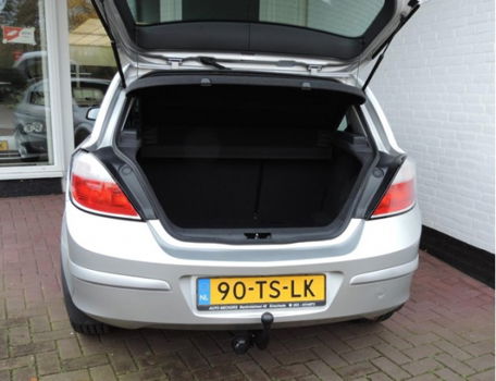 Opel Astra - 1.6 Edition * 5DRS* Airco, cruise control, trekhaak - 1