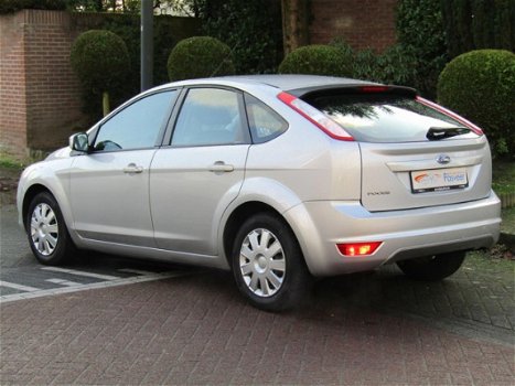 Ford Focus - 1.6 Comfort 5DRS/CLIMAAT/CRUISE-CONTROL/LM/110.681KM - 1