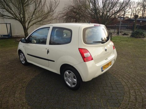 Renault Twingo - 1.2-16V Authentique - 1