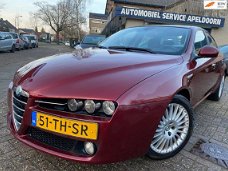 Alfa Romeo 159 - 1.9 JTD Distinctive *AIRCO*CRUISE*ELEKTR. RAMEN*STUURBEKR.*APK