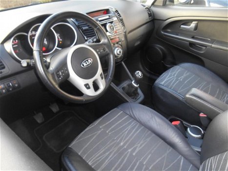 Kia Venga - 1.4 CVVT X-ecutive - 1