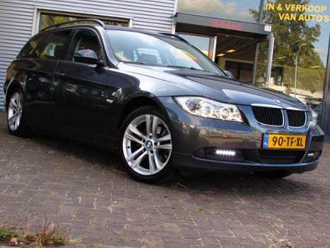 BMW 3-serie Touring - 318i High Executive Automaat Xenon Leer Navi - 1