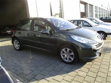 Peugeot 207 - 1.6-16V XS Pack