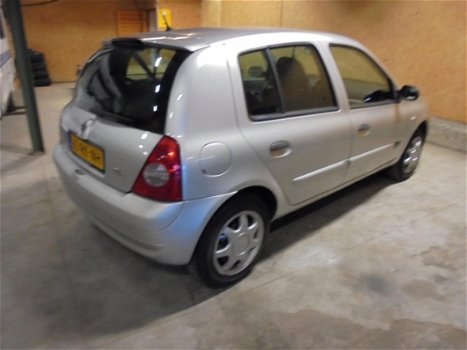 Renault Clio - 1.2-16V Authentique Comfort - 1