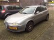 Alfa Romeo 147 - 1.6 T.Spark Distinctive -loopt soms op 3 cilinders-inruilkoopje - 1 - Thumbnail