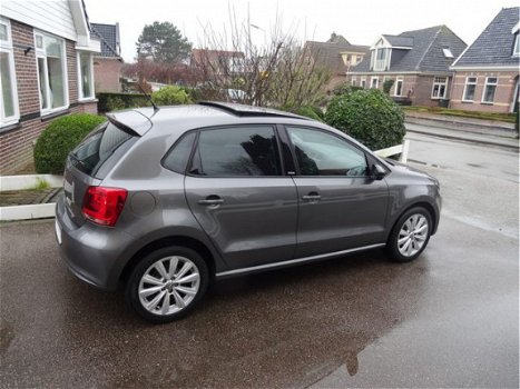 Volkswagen Polo - 1.4-16V STYLE PANORAMADAK AIRCO STOELVERWARMING PRIVACY GLAS 1E EIGENAAR - 1