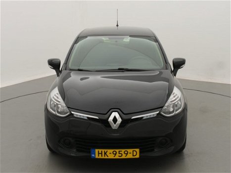 Renault Clio - 0.9 TCE 90PK Expression 5-DRS (CRUISE/NAVI/AIRCO) - 1