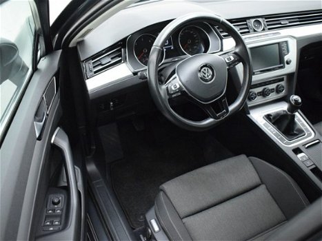 Volkswagen Passat Variant - 1.6 TDI 120pk Comfortline (NAVI/CLIMA/CRUISE) - 1