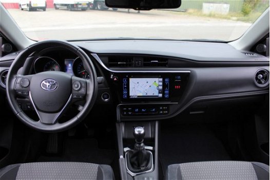 Toyota Auris Touring Sports - 1.2T Dynamic | Rijklaar | Camera | Cruise | Navi | DAB+ | - 1