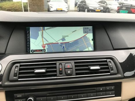 BMW 5-serie Touring - 520d High Executive Panoramadak Head-up display - 1
